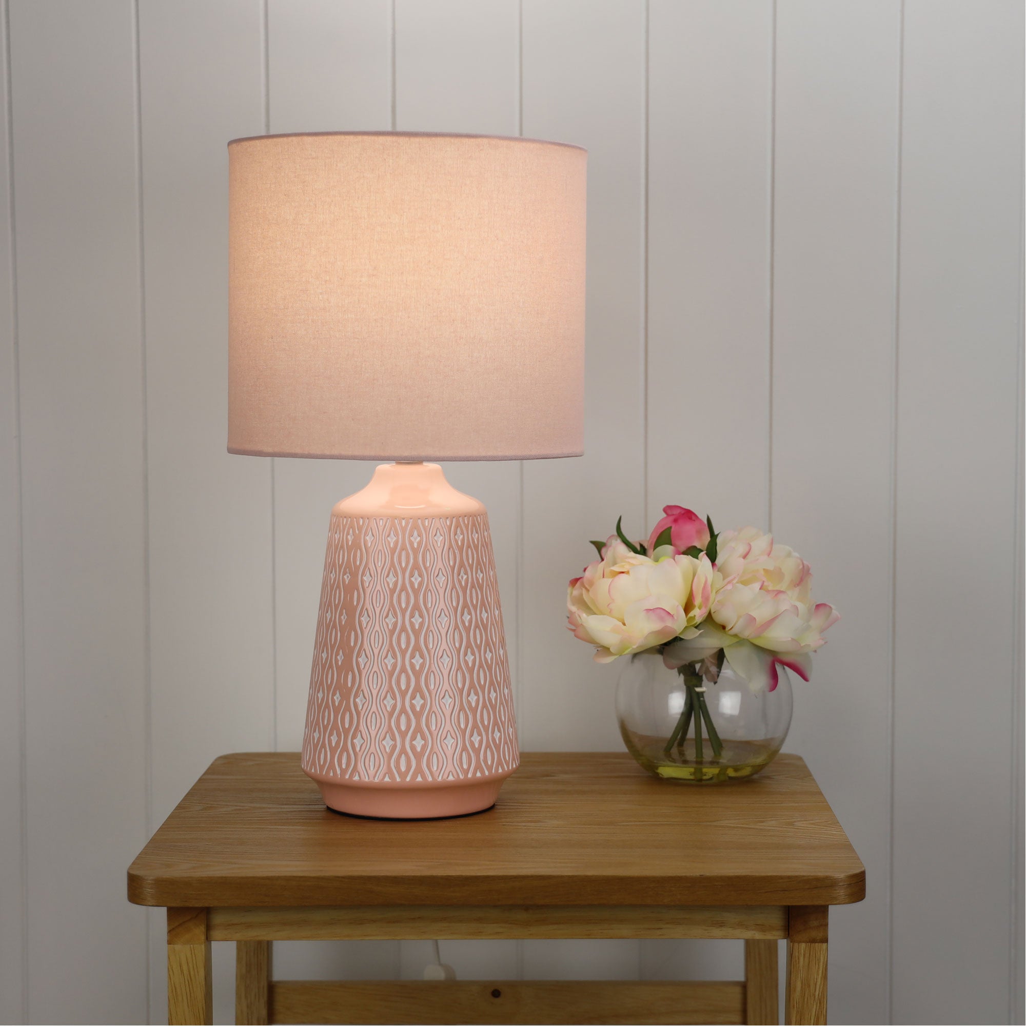Moana Table Lamp - Pink