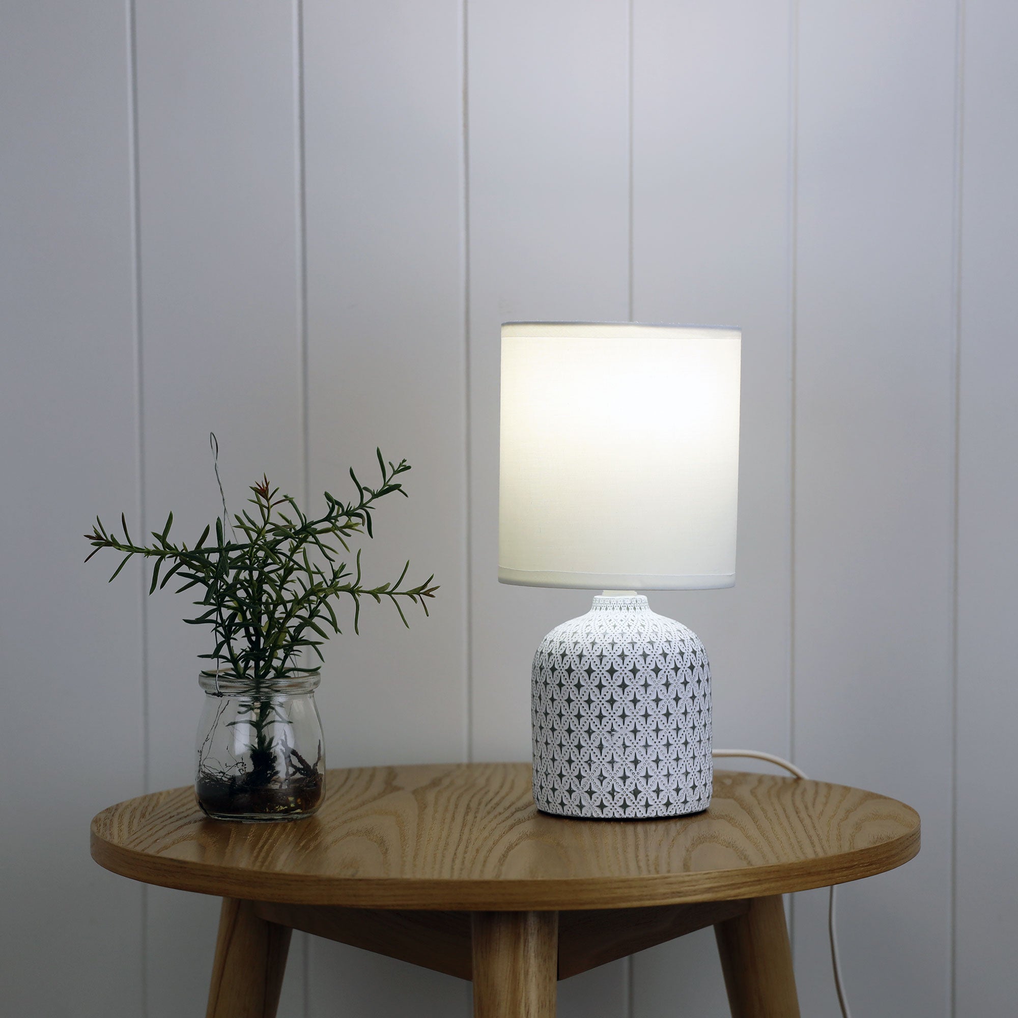 Vera Table Lamp