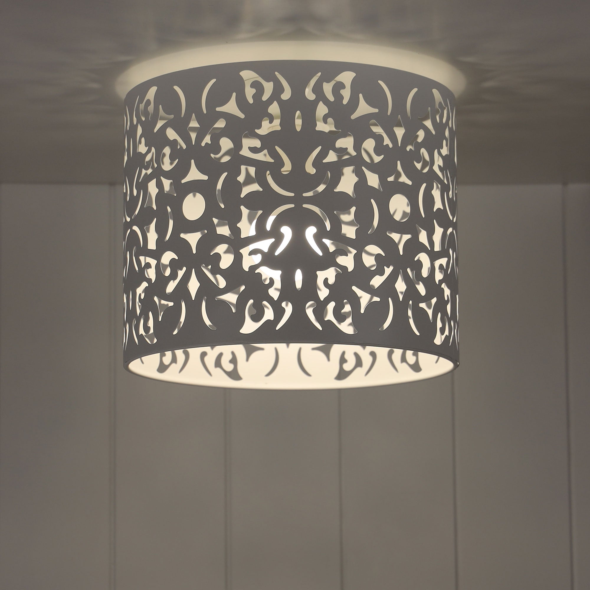 Vicky Metal Cut DIY Shade