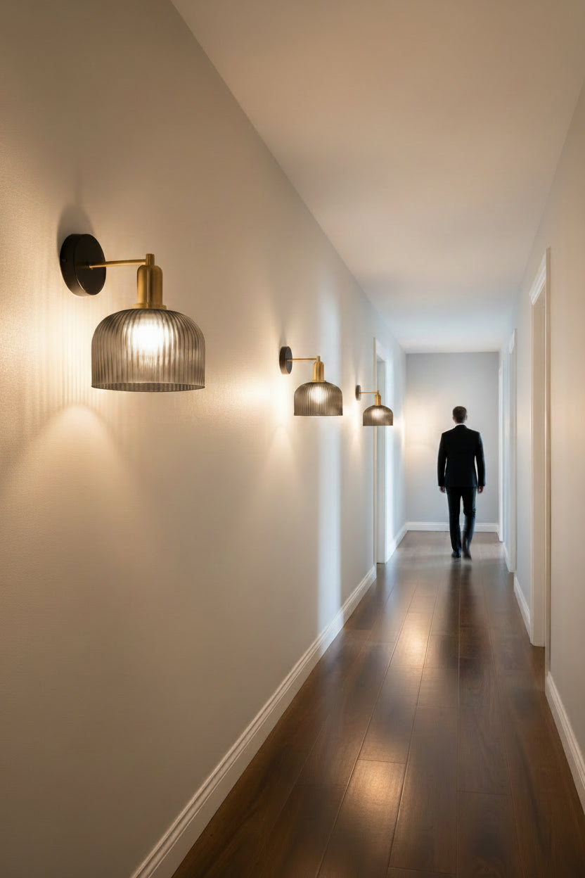 Vintaj3w Wall light with amber glass and A/B Metal ware